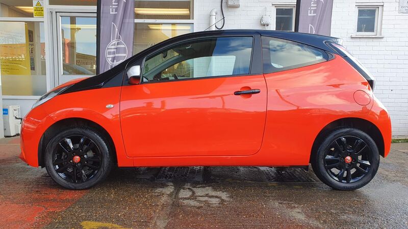 TOYOTA AYGO