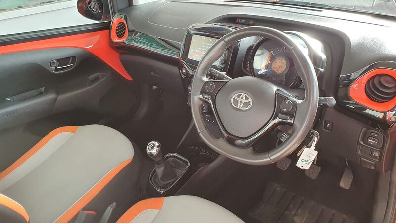 TOYOTA AYGO