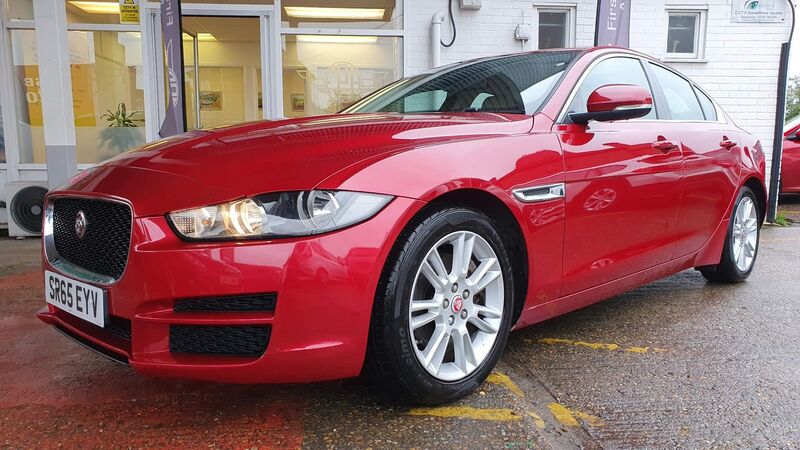 JAGUAR XE