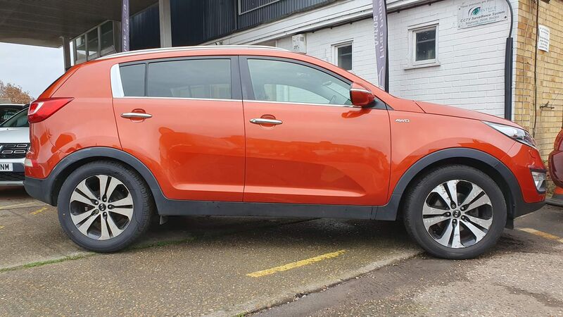 KIA SPORTAGE