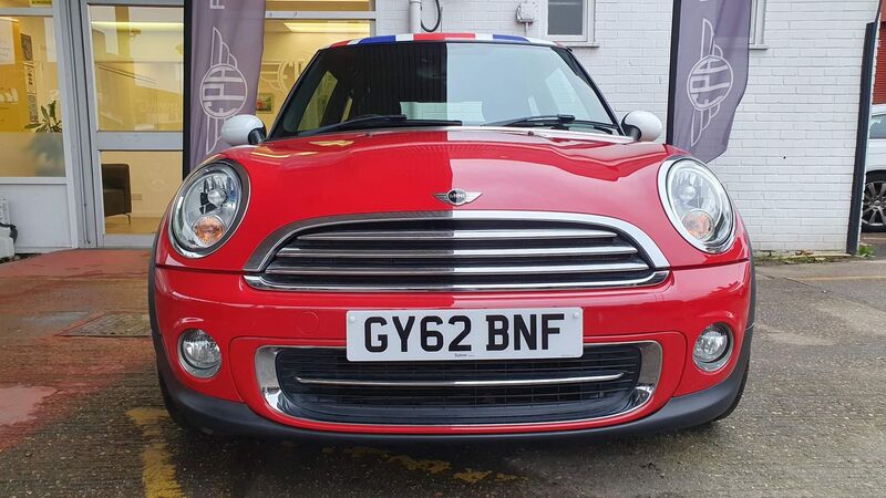 View MINI HATCH 1.6 Cooper London 2012 Euro 5 (s/s) 3dr