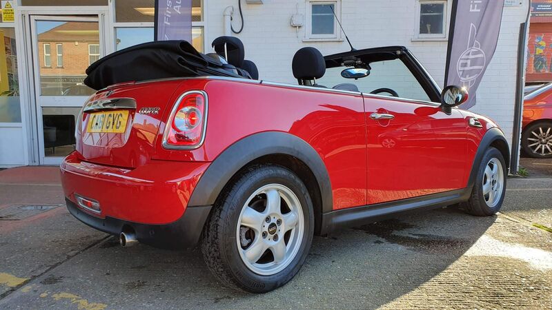 MINI CONVERTIBLE