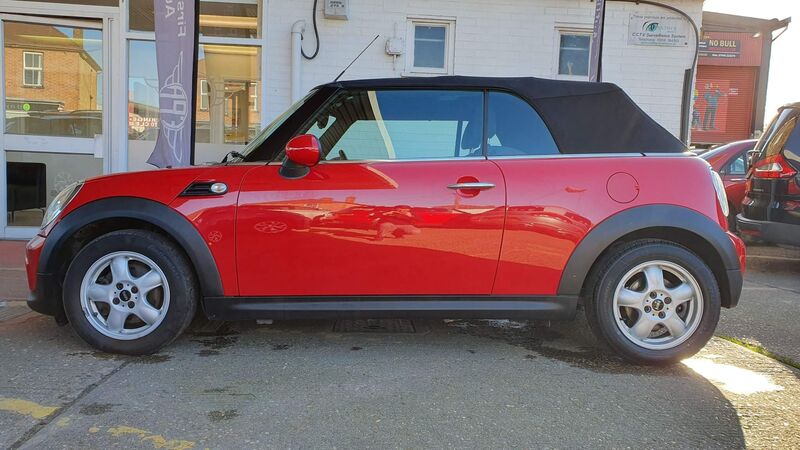 MINI CONVERTIBLE