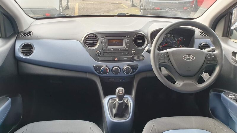 HYUNDAI I10