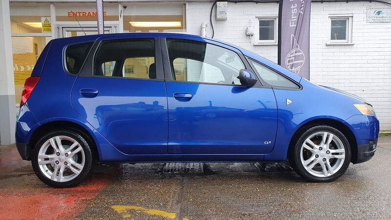 MITSUBISHI COLT