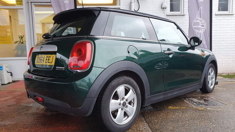 MINI HATCH