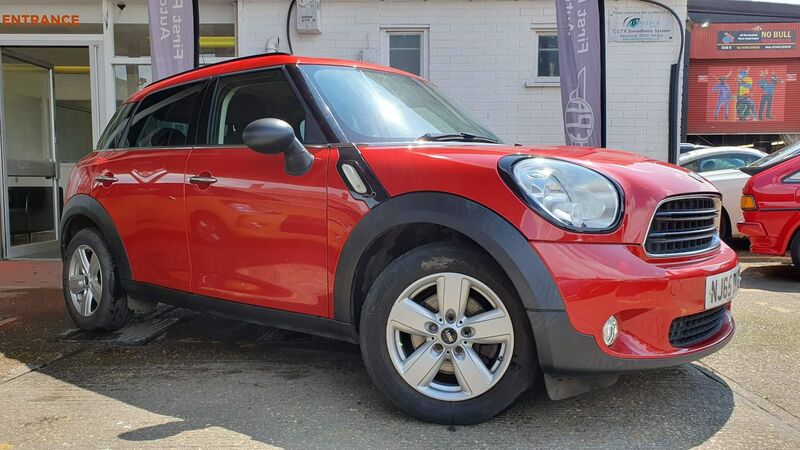 MINI COUNTRYMAN