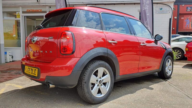 MINI COUNTRYMAN