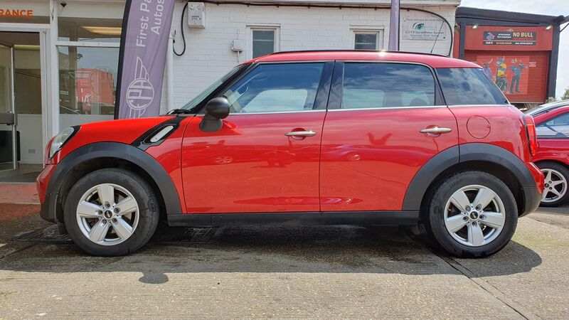 MINI COUNTRYMAN