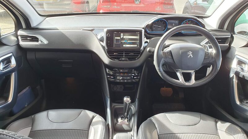 View PEUGEOT 2008 1.6 e-HDi Allure EGC Euro 5 (s/s) 5dr