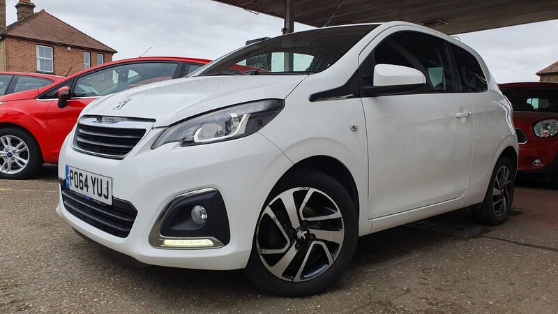 View PEUGEOT 108 1.2 VTi PureTech Allure Euro 5 3dr