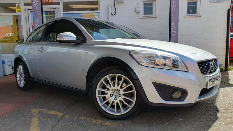 VOLVO C30