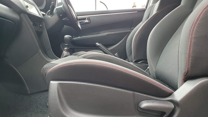 SUZUKI SWIFT