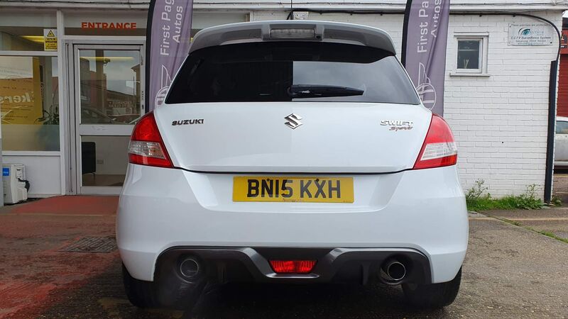 SUZUKI SWIFT