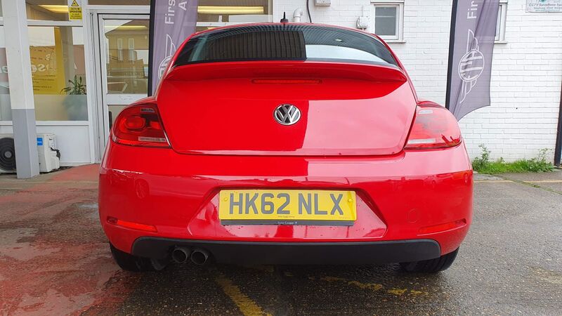 VOLKSWAGEN BEETLE
