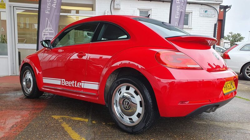 VOLKSWAGEN BEETLE