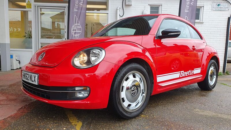 VOLKSWAGEN BEETLE