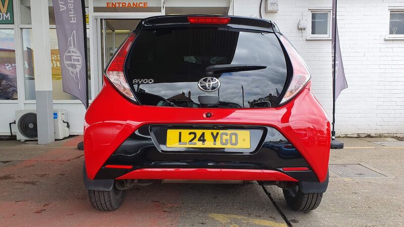 TOYOTA AYGO