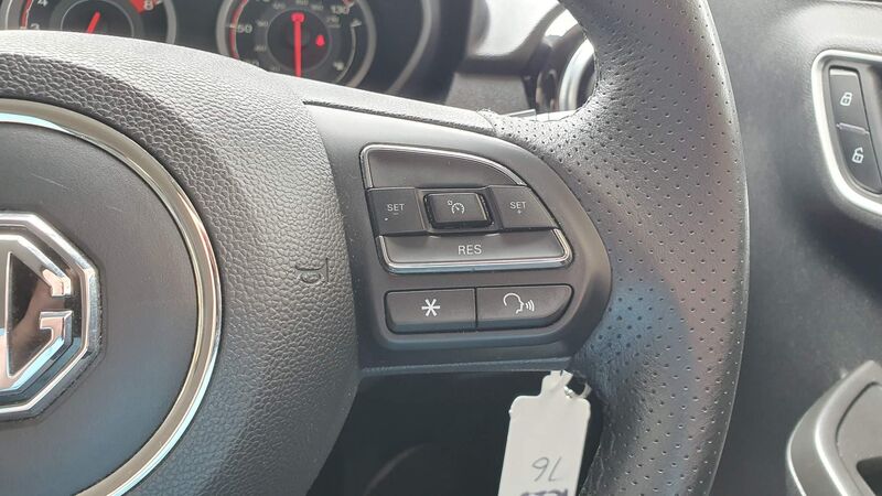 MG MG3