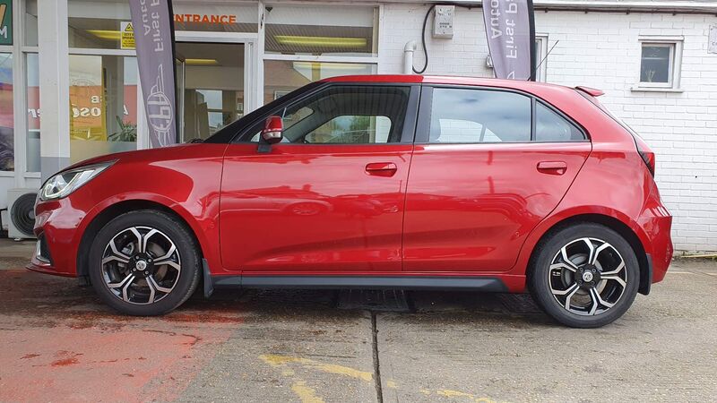 MG MG3