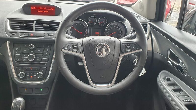 VAUXHALL MOKKA