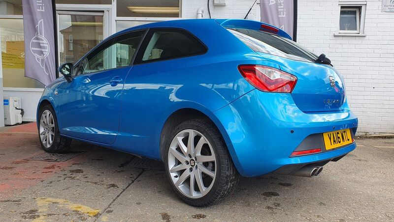 SEAT IBIZA