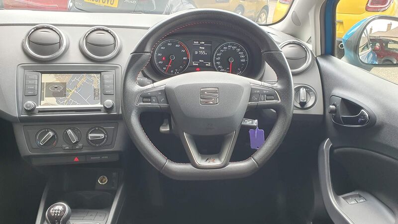 SEAT IBIZA