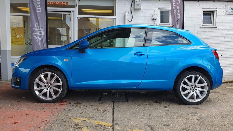 SEAT IBIZA