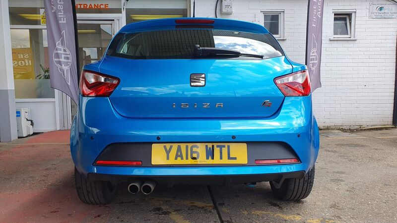 SEAT IBIZA
