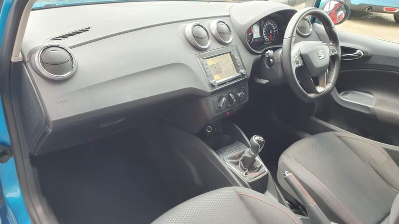SEAT IBIZA