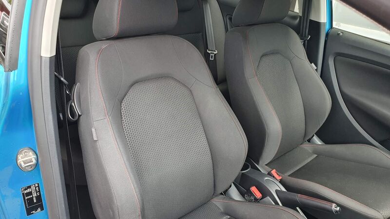 SEAT IBIZA