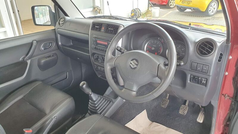 SUZUKI JIMNY