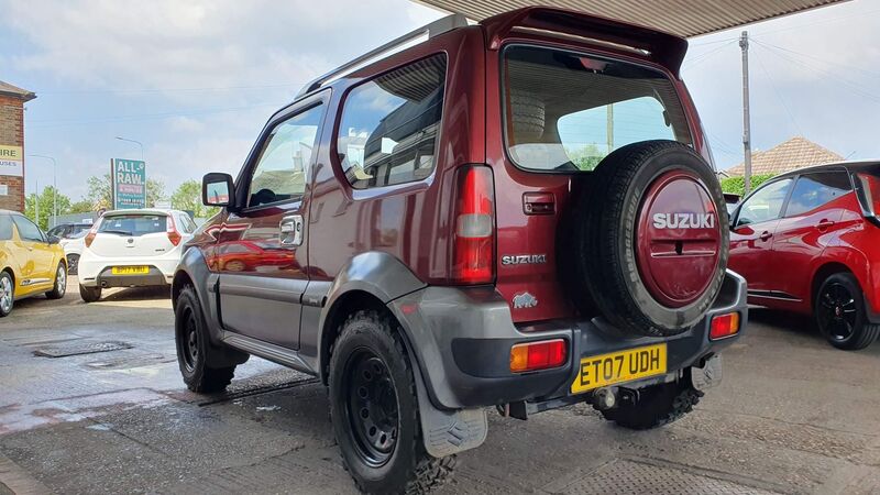 SUZUKI JIMNY