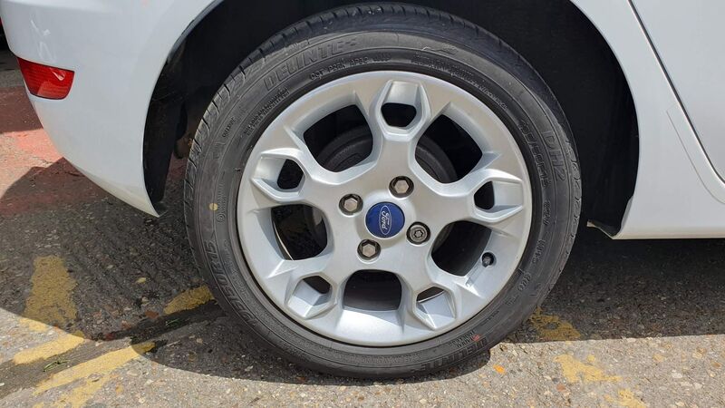 FORD FIESTA