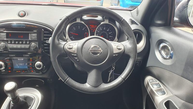 NISSAN JUKE