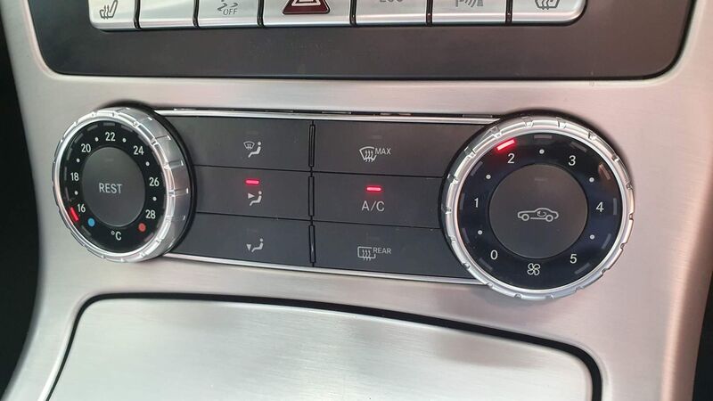 MERCEDES-BENZ SLK