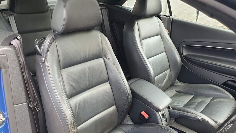 VOLKSWAGEN EOS