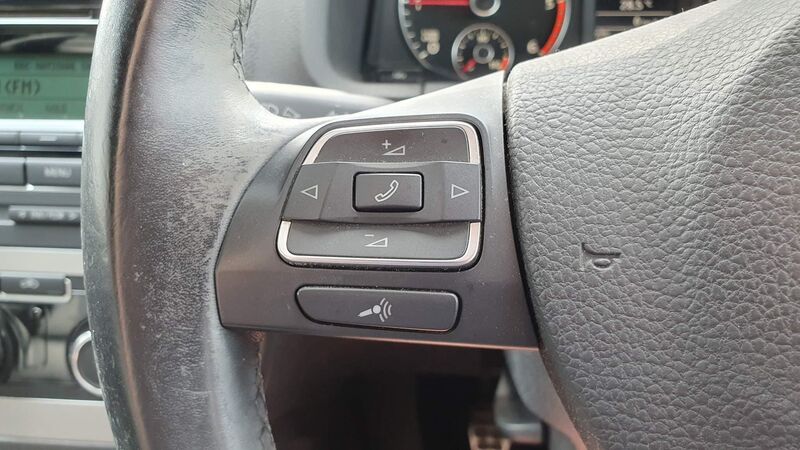 VOLKSWAGEN EOS