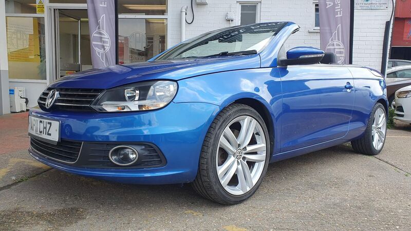 VOLKSWAGEN EOS