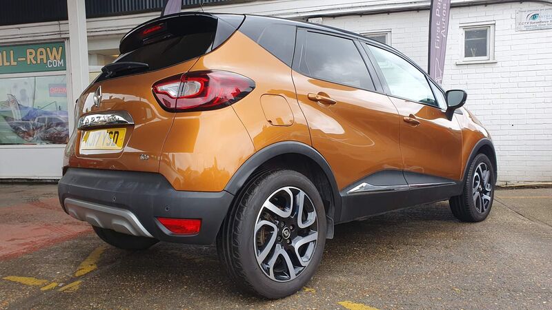 RENAULT CAPTUR