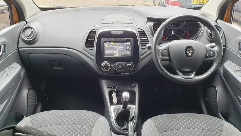 RENAULT CAPTUR