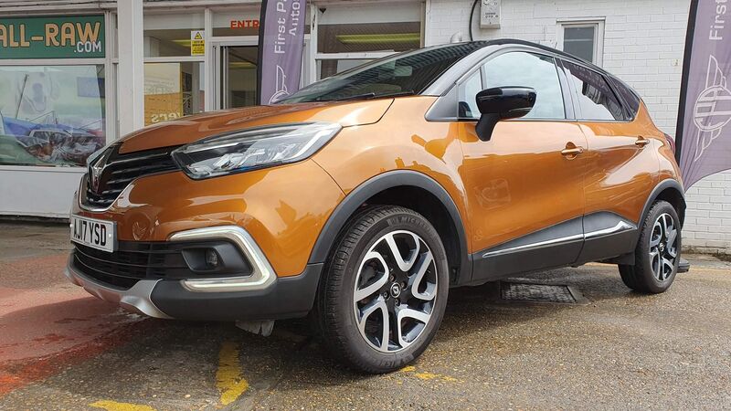 RENAULT CAPTUR