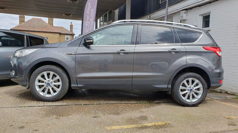 FORD KUGA