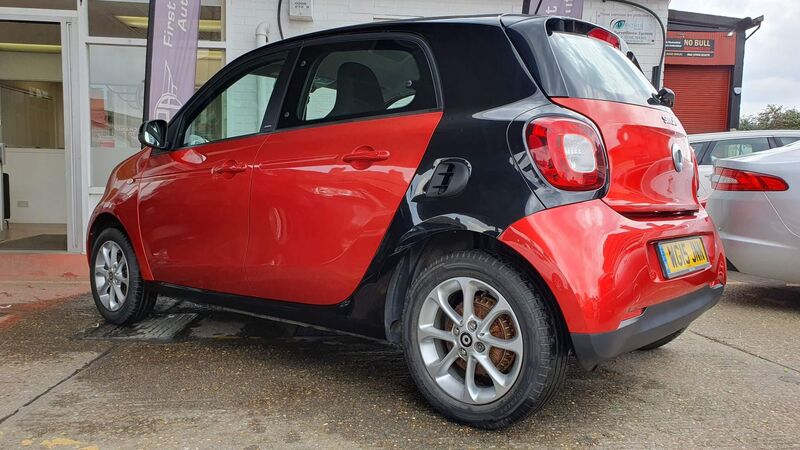 SMART FORFOUR