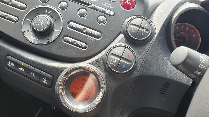 HONDA JAZZ