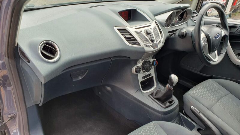 FORD FIESTA