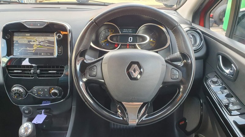 RENAULT CLIO