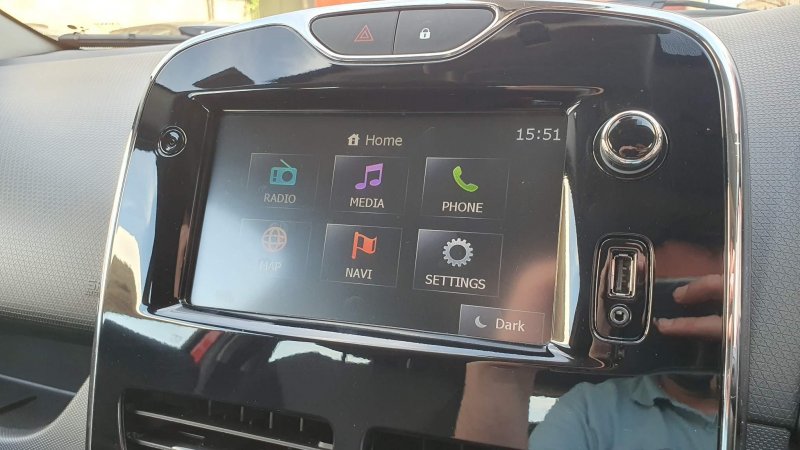 RENAULT CLIO