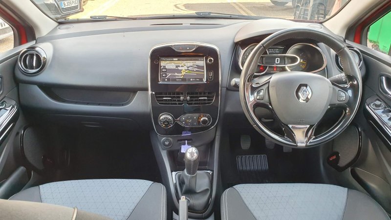 RENAULT CLIO