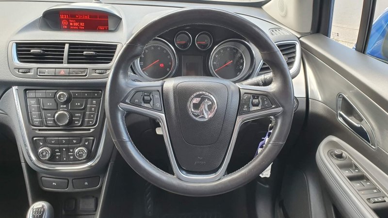 VAUXHALL MOKKA